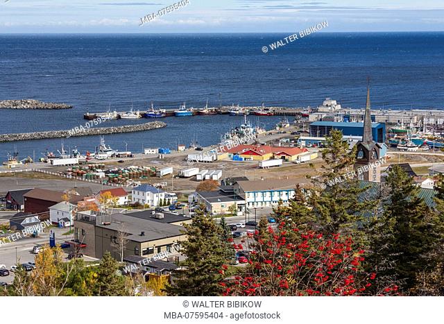 Canada, Quebec, Gaspe Peninsula, Riviere-au-Renard, elevated village view