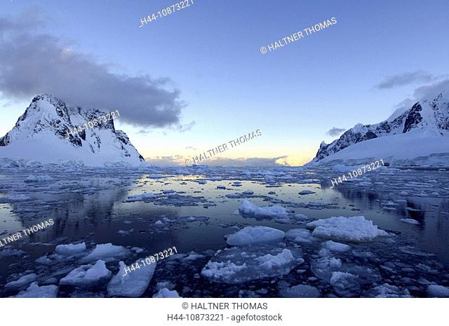 Antarctica, Antarctic, Antarctica, Lemaire channel, Lemaire, canal, channel, ice, drift ice, glacier