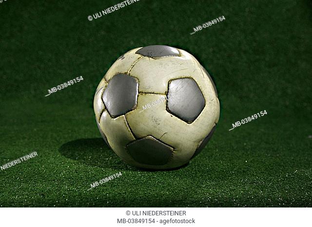 Lawns, football, old, meadow, art-lawns, game field, ball, leather-ball, leather, uses, worn out, symbol, soccer game, ball-sport, sport, team-sport, hobby