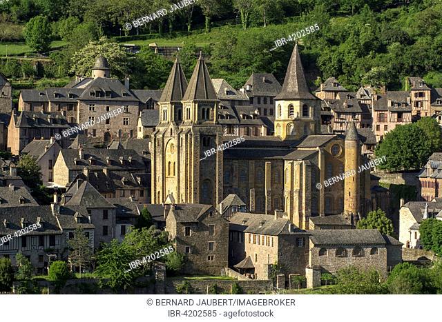 Abbataille Sainte Foy abbey church, Via Podiensis or Chemin de St-Jacques or French Way of St. James, UNESCO World Heritage Site, Conques pilgrimage site