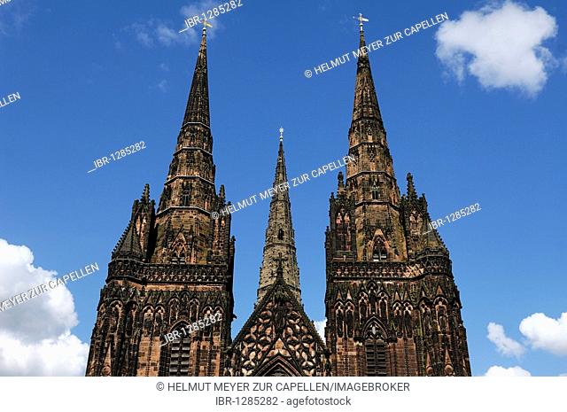 Three towers of Lichfield Cathedral, Decorated Style, English Gothic, 1256-1340, The Close, Lichfield, Staffordshire, England, United Kingdom, Europe