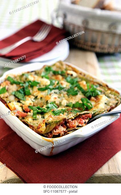 Lasagne with ricotta and tomatoes