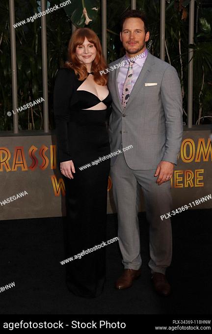 Bryce Dallas Howard, Chris Pratt 06/06/2022 The World Premiere of “Jurassic World Dominion” at the TCL Chinese Theatre in Hollywood, CA. Photo by I