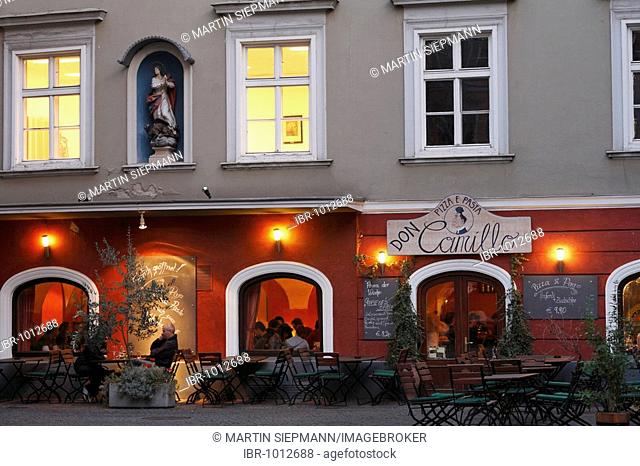 Pizzeria Don Camillo on Franziskanerplatz, Franciscan Square, historic city centre of Graz, Styria, Austria, Europe