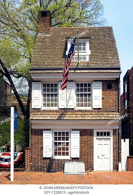 Home of Besty Ross, maker of the first American Flag, Betsy Ross House, National Shrine , 239 Arch St  , Philadelphia, Pa