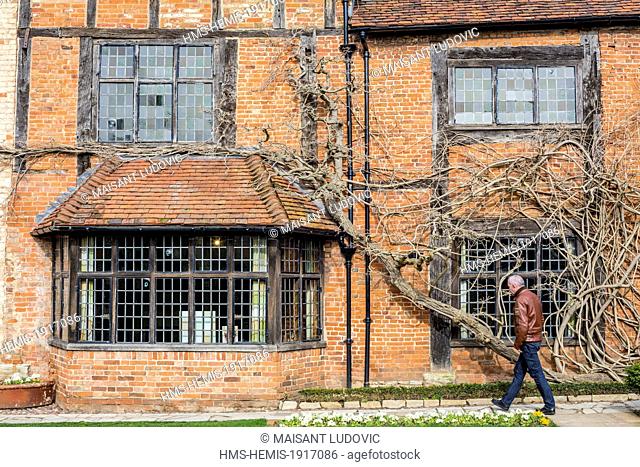 United Kingdom, Warwickshire, Stratford-upon-Avon, home of Nash, half-timbered house of the 16th century Tudor style which was adjacent to New Place