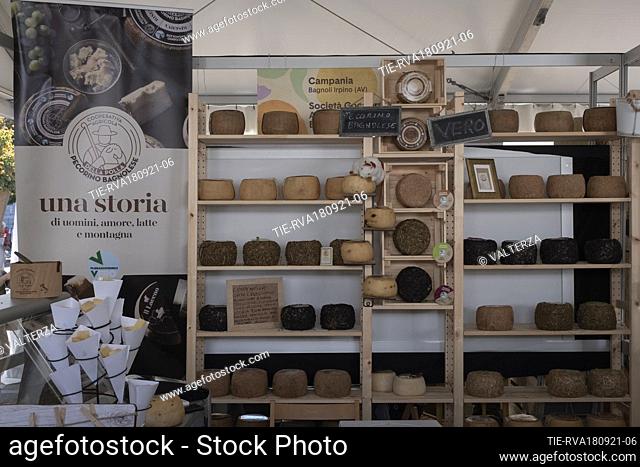 From 17 to 20 September, the largest and most important world exhibition dedicated to raw milk cheeses and dairy products takes place in Bra, Italy