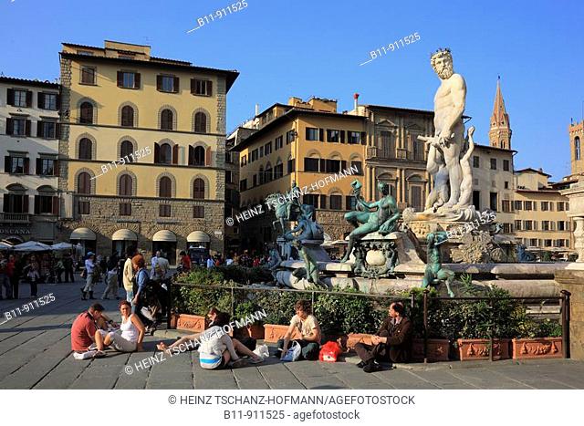 Piazza delle Signoria mit dem Neptun Ammanatis in Firenze, Florenz, Toskana, Italien / Piazza delle Signoria with the Neptune Ammanatis in Firenze, Florence