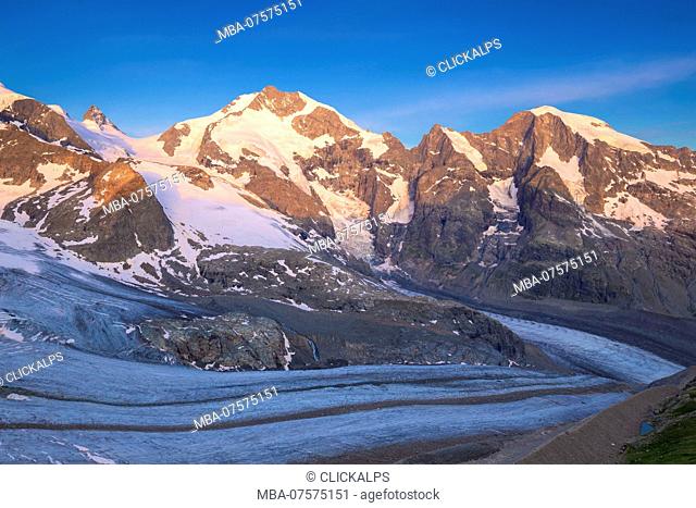 Piz Bernina with Vedret Pers Glacier in the foreground, Diavolezza Refuge, Bernina Pass, Engadin, Graubünden, Switzerland, Europe