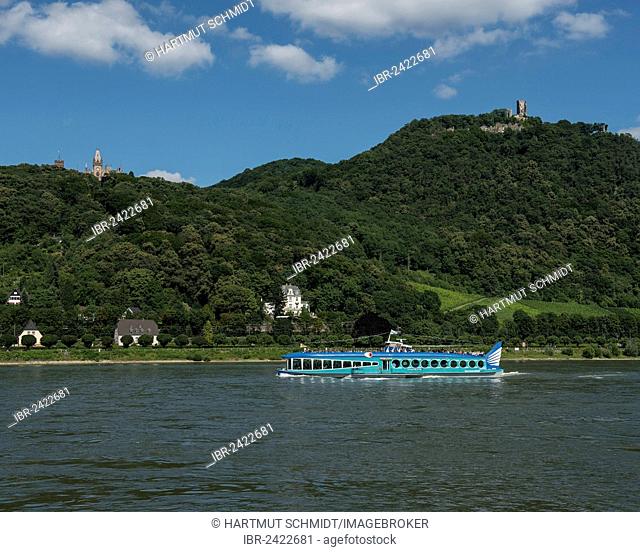 Mt. Drachenfels, Schloss Drachenburg castle and Burg Drachenfels castle ruins, MOBY DICK passenger boat on the Rhine, Königswinter, Siebengebirge