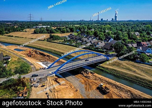 Dinslaken, Voerde, North Rhine-Westphalia, Germany - Emschermuendung into the Rhine. Construction site of the new Emscher river mouth