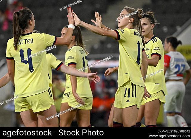 Vivianne Miedema, second from right, celebrates a goal during the UEFA Women's Champions League 2nd round match Slavia Praha vs Arsenal in Prague