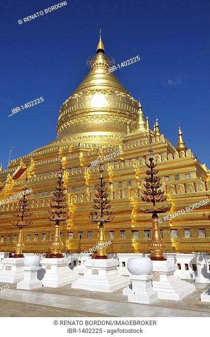 Shwezigon Pagoda, Nyaung U, Bagan, Burma, Myanmar, Southeast Asia