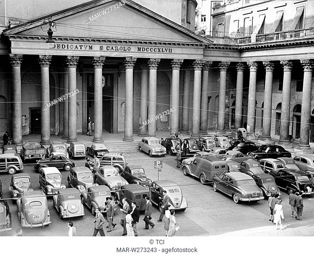 milano, parcheggio in piazza san carlo, 1955