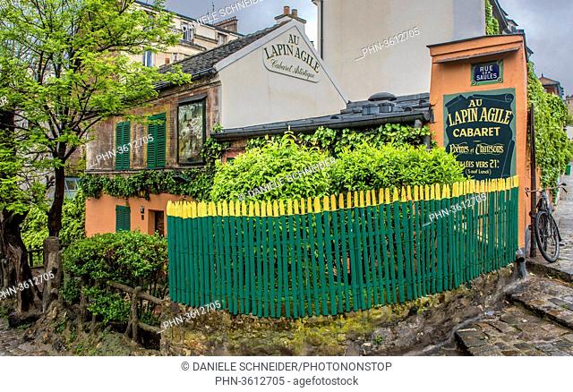 France, Ile de France, Paris, 18th district, the Lapin Agile cabaret club, Montmartre. Cabaret Lapin Agile