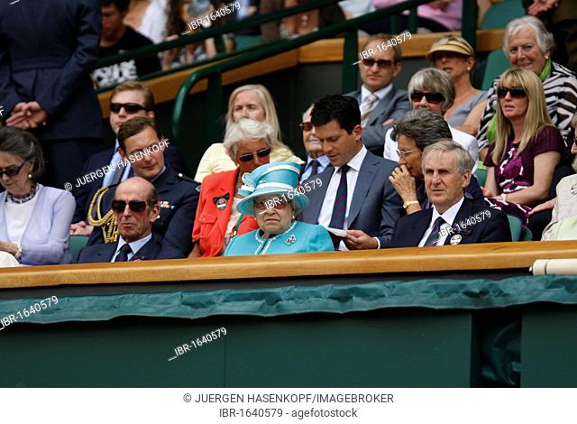 From left to right the Duke of Kent, Queen Elizabeth and club chairman Tim Phillips, in the back Tim Henman and Virginia Wade, Wimbledon 2010