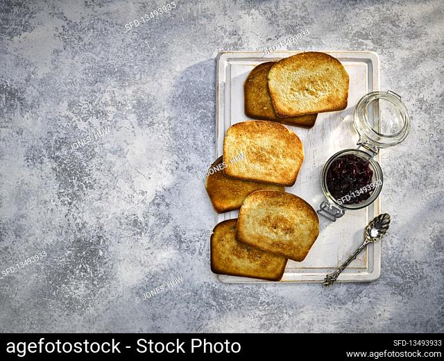 Toasted slices of milk bread with pickled fruit