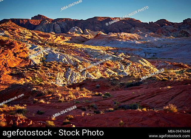 USA, United States of America, Nevada, Valley of Fire, National Park, Fire Wave Trail, Sierra Nevada, California