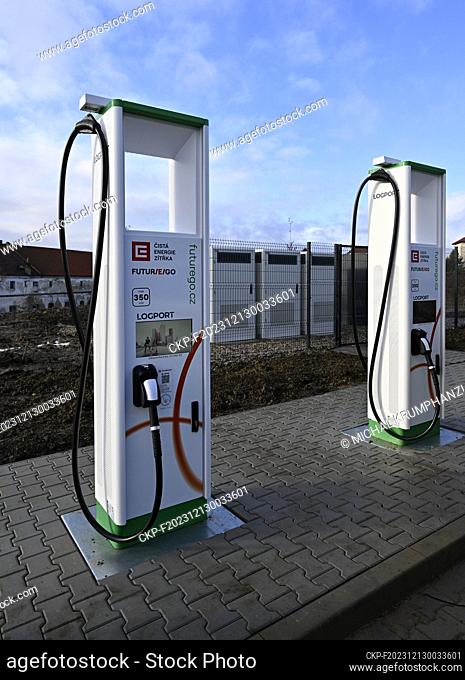 Launch of the sustainable Logport Prague West with ultra-fast CEZ public charging stations for electric vehicles with split technology by ABB, in Jinocany