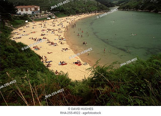 Playa de Poo, near Llanes, Costa Verde Green Spain, Asturias, Spain, Europe