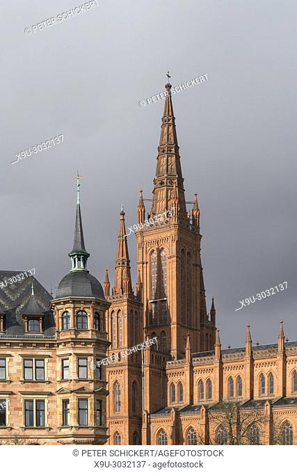 new town hall and the Protestant Marktkirche church, Wiesbaden, Hesse, Germany