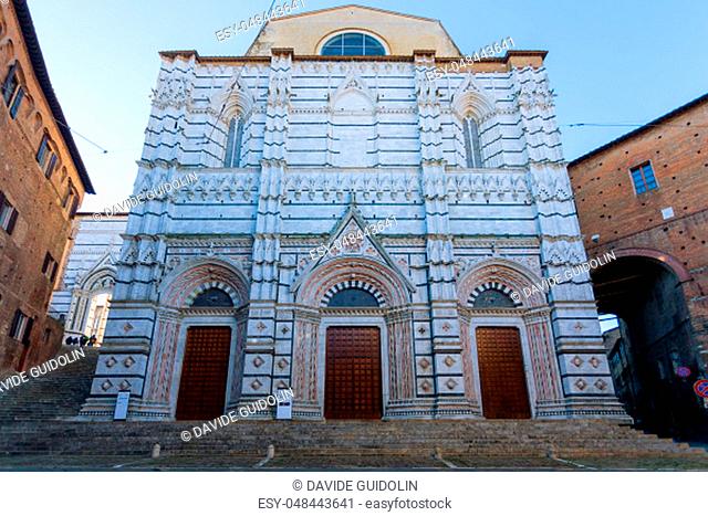 Day view of Siena Cathedral Santa Maria Assunta (Duomo di Siena) in Siena, Tuscany, italy. Italian landmark