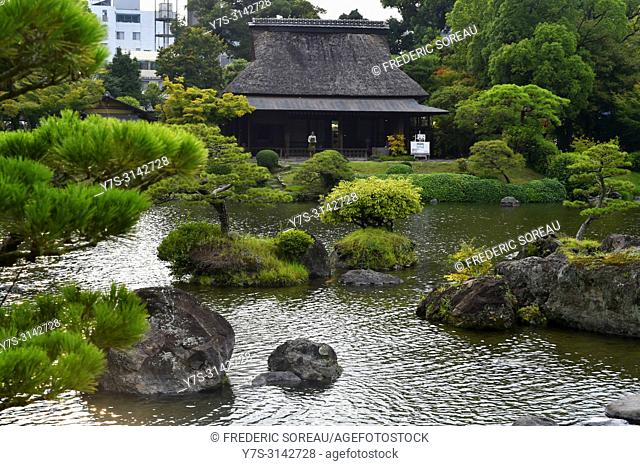 Teahouse, Suizenji Jojuen garden, Kumamoto, Kumamoto prefecture, Kyushu, Japan, Asia