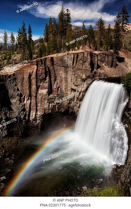 Rainbow Falls, Mammoth Lakes, California, United States of America, USA, North America