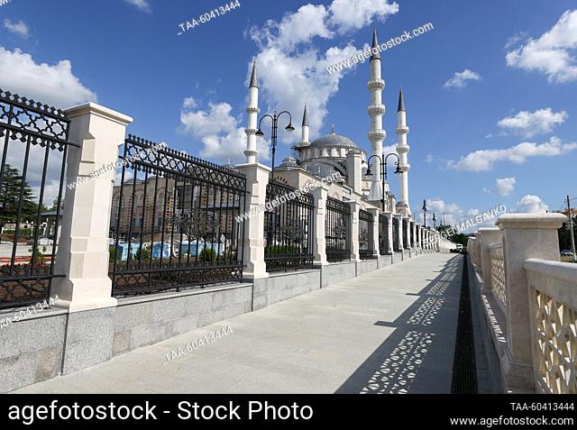 RUSSIA, SIMFEROPOL - JULY 12, 2023: An outside view of the Great Friday Mosque under construction; artists from Russia and Turkey are taking part in the dome...