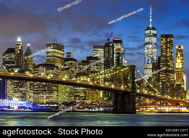 New York City skyline night Manhattan town Brooklyn Bridge World Trade Center WTC