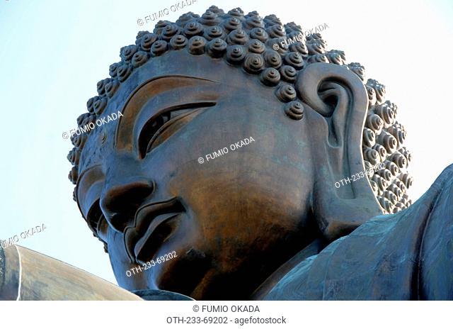 Tian Tan Buddha (Giant Buddha) , Po Lin Monastery, Lantau Island, Hong Kong