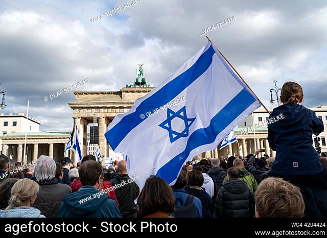 Berlin, Germany, Europe - Several thousand participants express their solidarity and sympathy in front of the Brandenburg Gate in Berlin's Mitte district and...