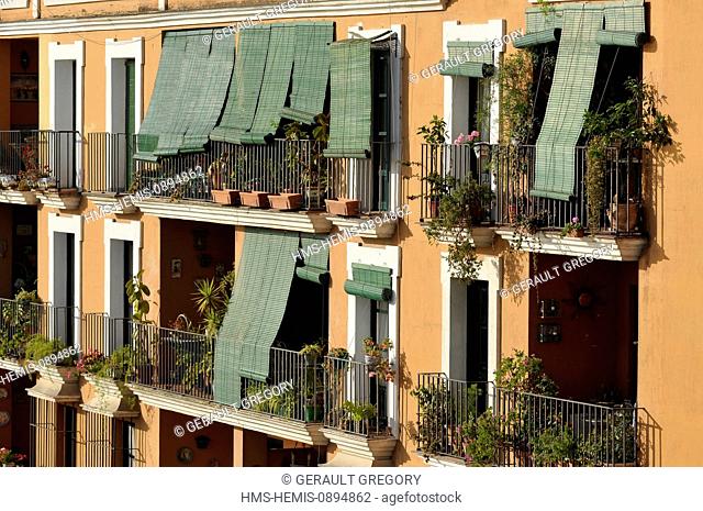 Spain, Andalucia, Triana, building facade, blinds