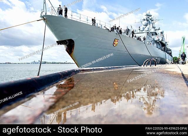 26 May 2022, Lower Saxony, Wilhelmshaven: The Navy frigate ""Mecklenburg-Vorpommern"" lies in port at the naval base shortly before departure