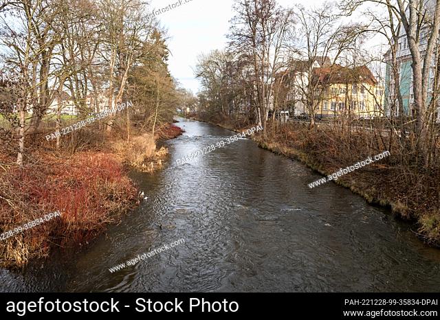28 December 2022, Baden-Wuerttemberg, Villingen-Schwenningen: Shot of the Brigach river, where police plan to search for a missing person during the day