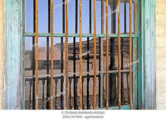 Humberstone, latticed windows, vergitterte Fenster, abandoned saltpetre town, verlassene Salpeterstadt, Museum, Iquique, Norte Grande, northern Chile, Nordchile