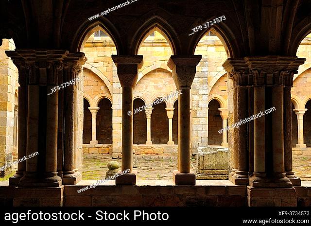 Romanesque cloister of the monastery of Santa María la Real. Aguilar de Campoo. Palencia province. Castilla y León. Spain