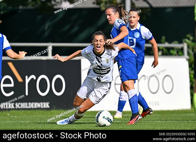 Leila Jasmine Seret (19) of Charleroi pictured in a duel with Jenna Van De Keere (17) of AA Gent during a female soccer game between AA Gent Ladies and Sporting...