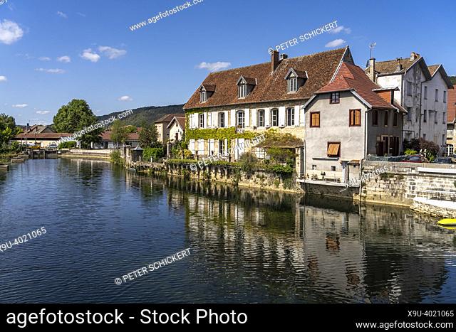 Quingey and the Loue river, Bourgogne-Franche-Comté, France, Europe