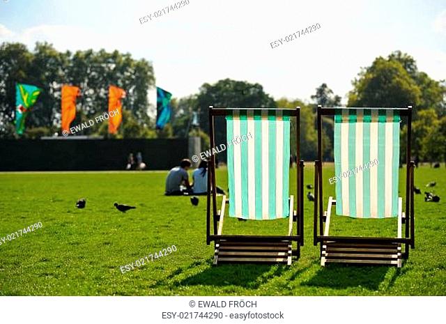 Liegestuhl frei im Hyde Park in London