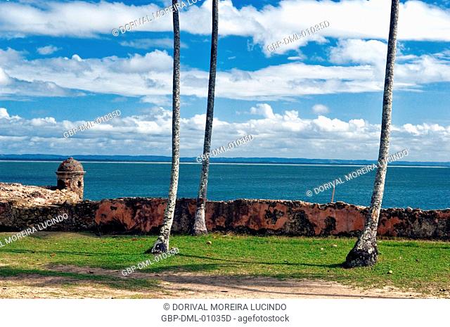 Ruins of Fortress of Tapirandu, Morro de São Paulo, Ilha de Tinharé, Bahia, Brazil