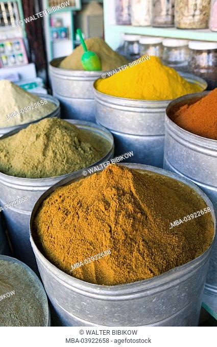 Morocco, Marrakech, Souk, sale, spices, detail, Africa, North-Africa, destination, city, sight, market, trade, retails, economy, outside, vessels, powder