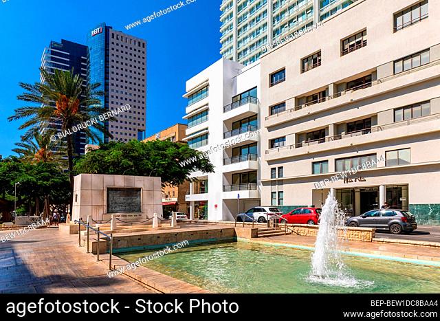 Tel Aviv Yafo, Gush Dan / Israel - 2017/10/11: Panoramic view of downtown Lev HaIr district with Founders Monument and Fountain at Sderot Rothschild and Nahalat...