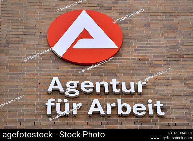 Logo, sign of the AGENCY FOR WORK in Muenchen.? Sven Simon Fotoagentur GmbH & Co. Pressefoto KG # Prinzess-Luise-Str. 41 # 45479 M uelheim / R uhr # Tel