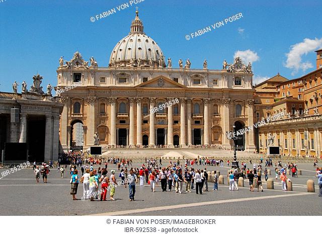 Saint Peter's Square with St. Peter's Basilica, Rome, Italy