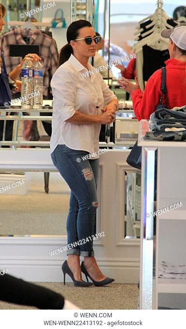 Kyle Richards goes shopping in Beverly Hills Featuring: Kyle Richards Where: Beverly Hills, California, United States When: 22 Apr 2015 Credit: WENN