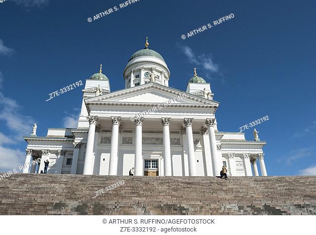 Helsinki Cathedral (Helsingin tuomiokirkko), Senate Square. Helsinki, Finland, Europe