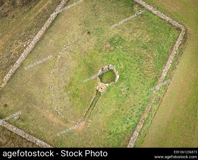 Dolmen of the Cotorrita, Neolithic, municipality of Los Altos, Las Merindades, Burgos, Spain