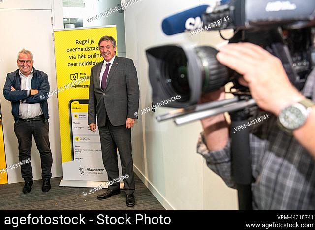 Houthalen-Helchteren mayor Alain Ysermans and Flemish Minister President Jan Jambon are seen at the unveiling of the new mobile app of 'Mijn Burgerprofiel'...