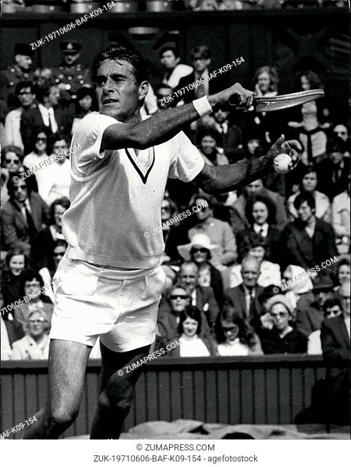 Jun. 06, 1971 - Wimbledon Tennis Championships (First Day) Pancho Gonzales V. M. Orantes. Photo Shows Pancho Gonzales (USA) seen in action during his match...